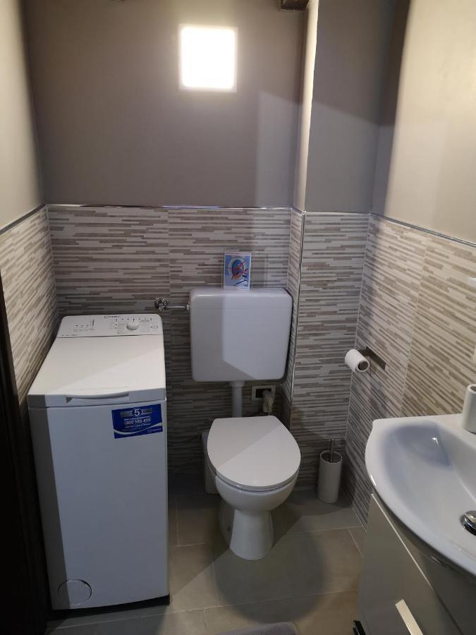Borgo Fiore House Parma Esterno foto